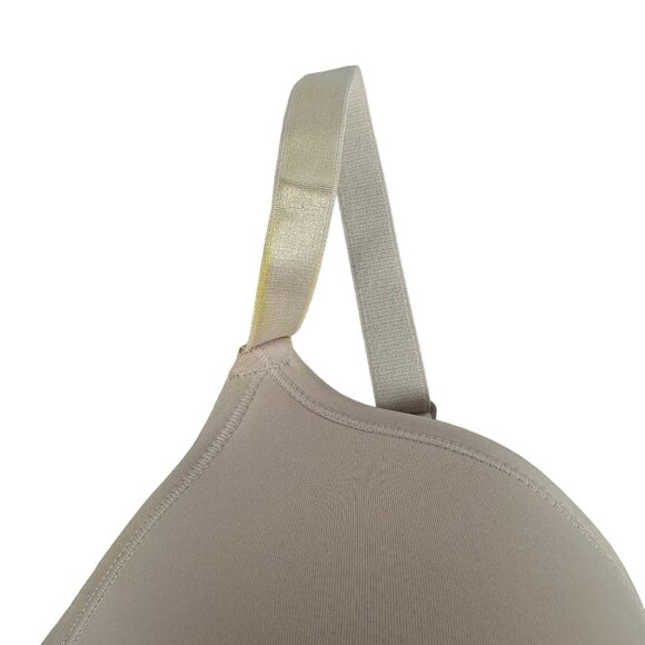 Rene Rofe Women's Beige Wire Free Bra Size 40D - Picture 2 of 5